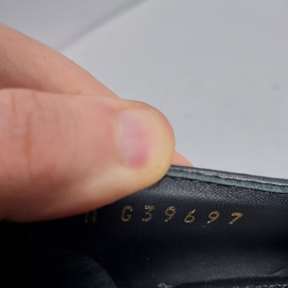 CHANEL Heart Interlocking CC Quilted Black Leather Block Heel Shoe - Picture 3 of 15